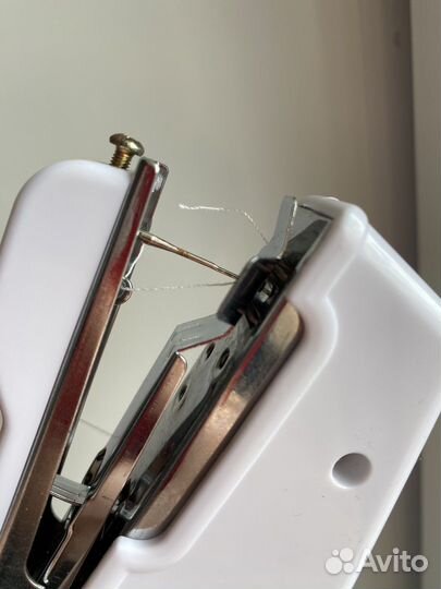 Ручная швейная машина новая