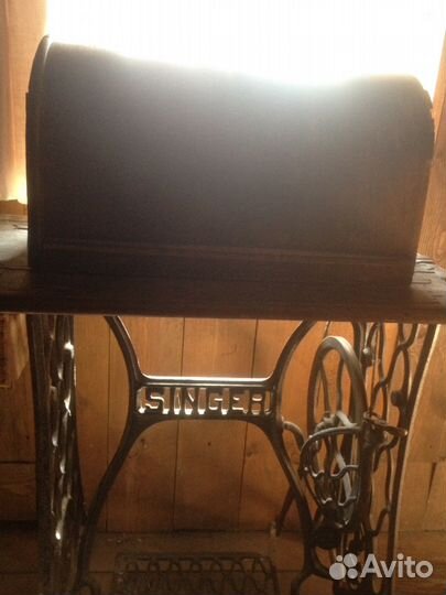 Швейная машина Singer