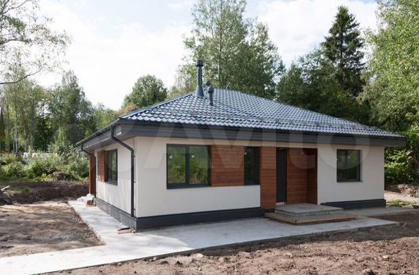 Коттедж 101 м² на участке 8 сот.