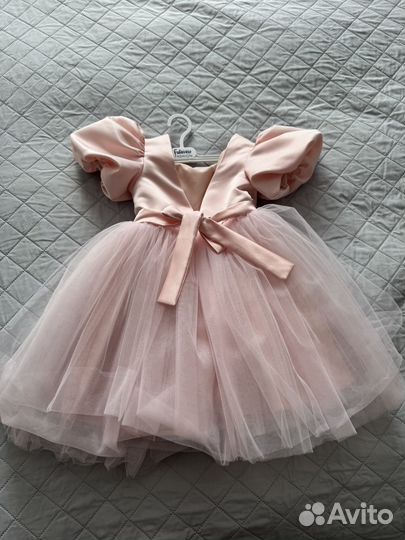 Нарядное платье для девочки