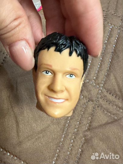 Голова Кена