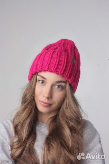 Шапка вязаная фуксия
