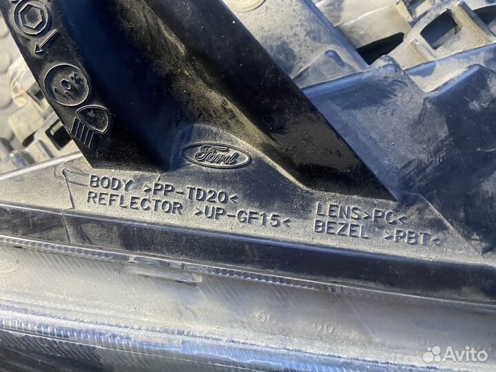 Фара ford focus 2 правая