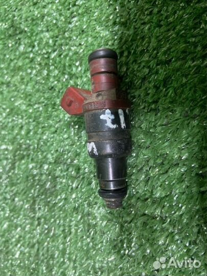 Форсунка топливная Mercedes-Benz E W210