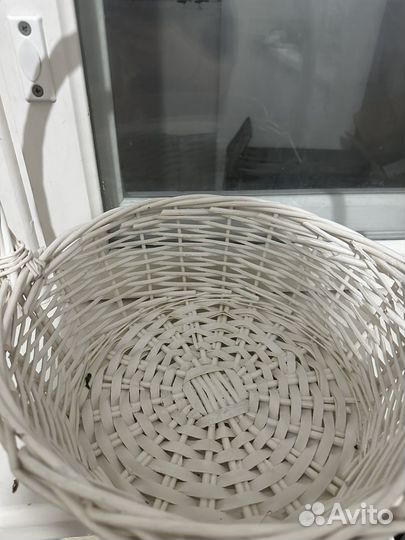 Корзина плетеная