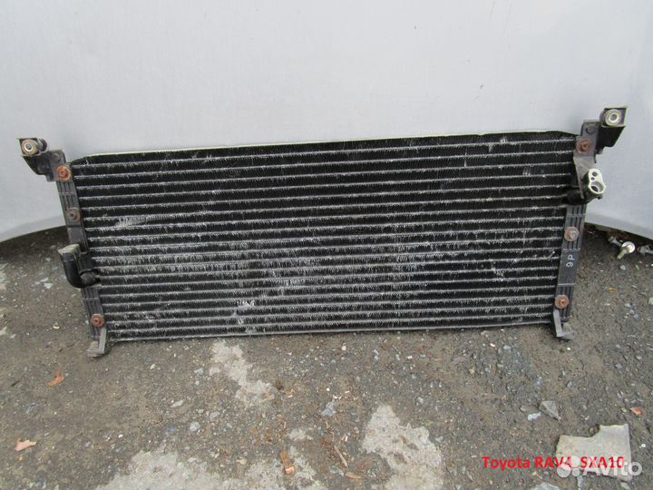 Радиатор на Toyota RAV4 (Тойота Рав4) SXA10