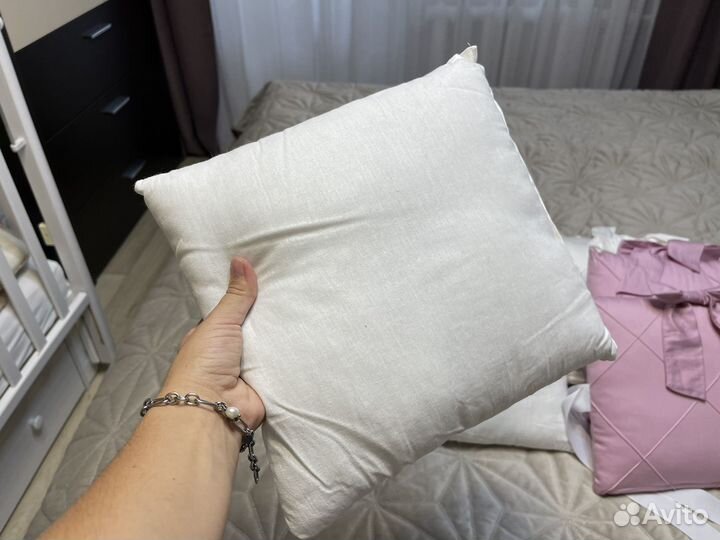 Подушечки для бортика в кроватку