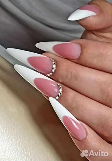 Наращивание ногтей на дому