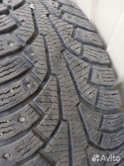 Nokian Tyres Hakkapeliitta 5 215/60 R17