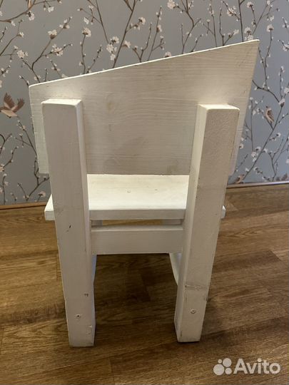 Детский деревянный стульчик