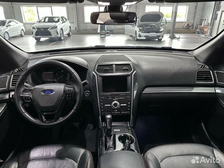 Ford Explorer 3.5 AT, 2017, 144 295 км