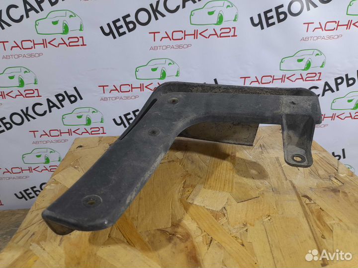 Брызговик передний левый Hyundai Tucson 3 (15-20)