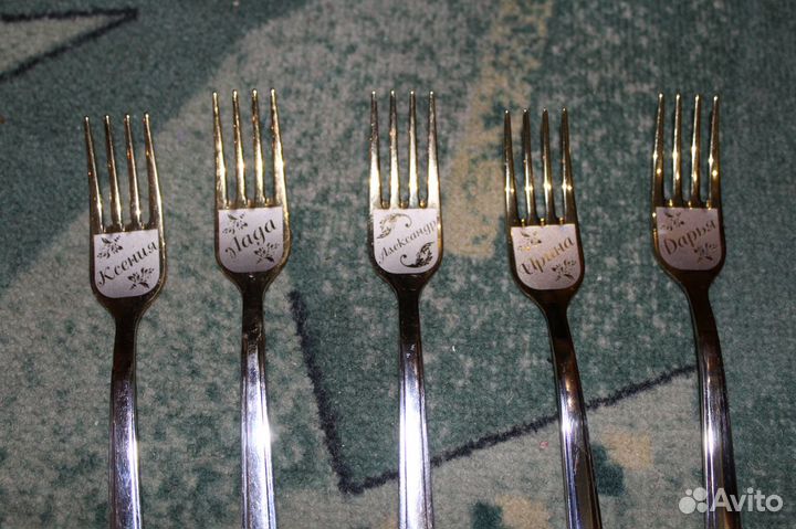 Именные столовые приборы