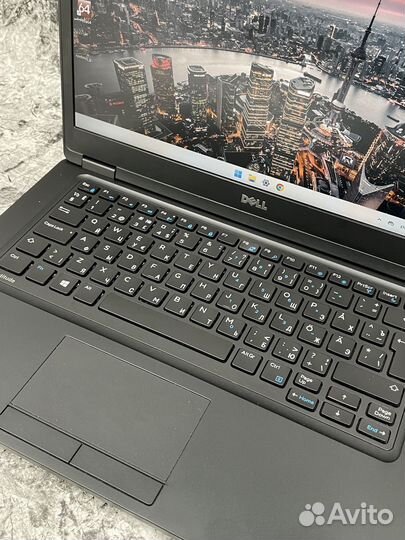 Бизнес ноутбук Dell Latitude 5480 i5-7300U/8/256