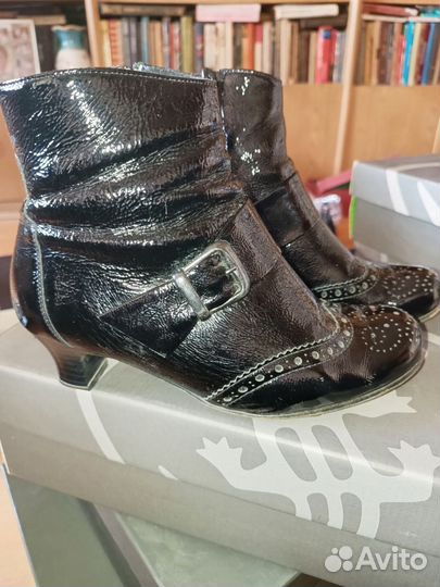 Ботинки женские Salamander