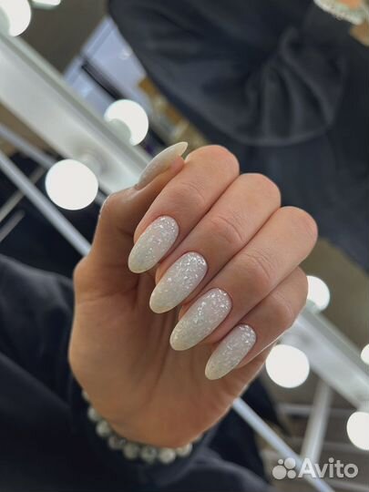 Маникюр педикюр