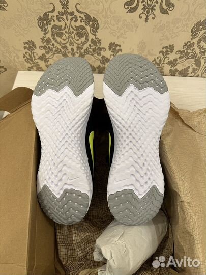 Кроссовки Nike Epic React Flyknit 2 (100%оригинал)