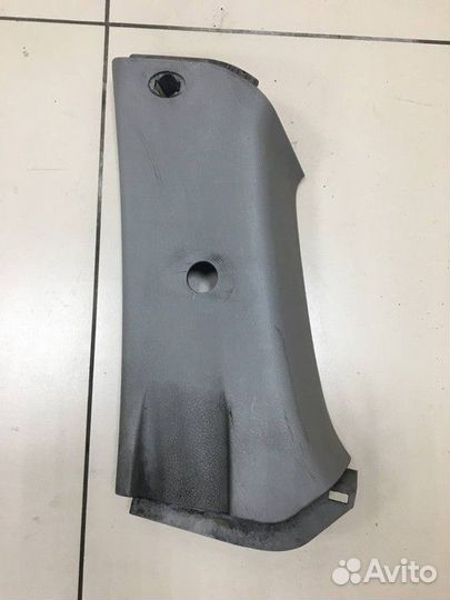 Обшивка стойки SsangYong Kyron