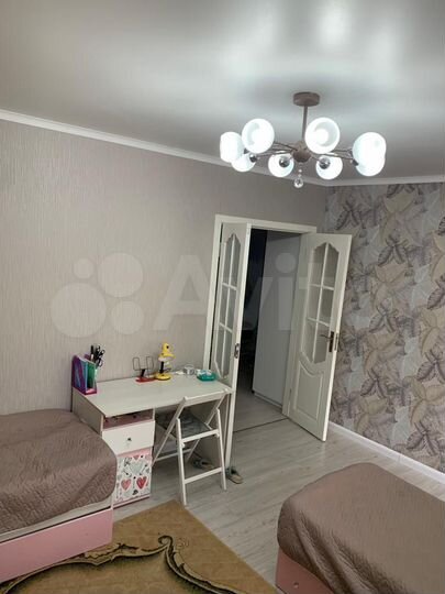 2-к. квартира, 68 м², 1/5 эт.