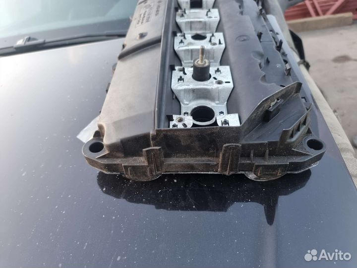 Клапанная крышка bmw 5 e39 m54