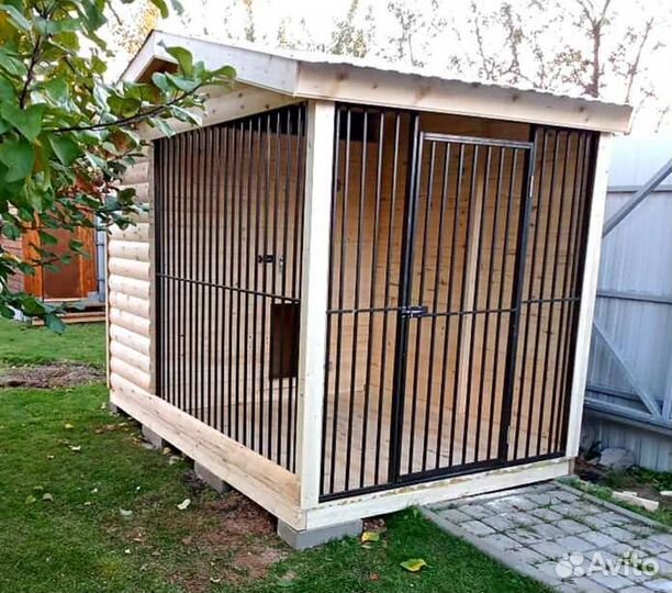 Вольер для собак с будкой