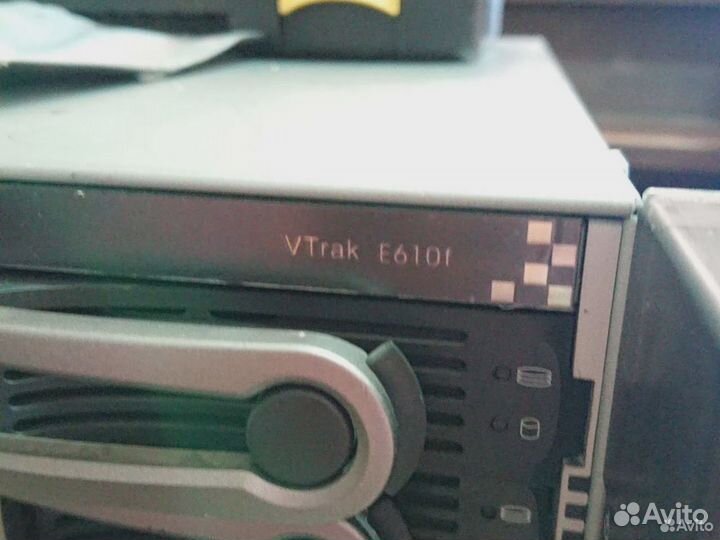 Схд Vtrak E610F 16xSas/sata 1шт