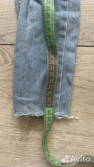 Джинсы levis 25
