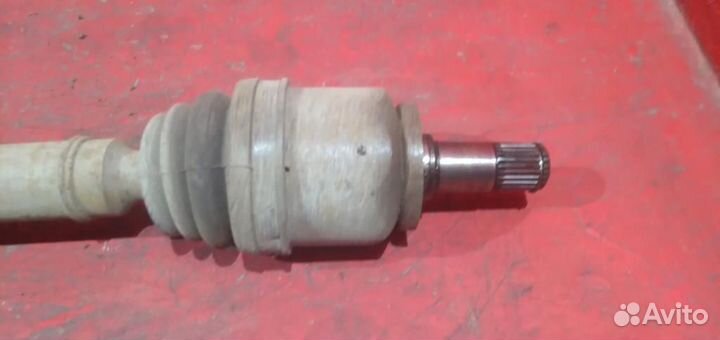 Привод правый Ваз 2114 2109 2113 2115 с дефектом
