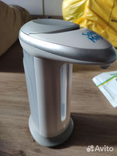 Дозатор для мыла новый