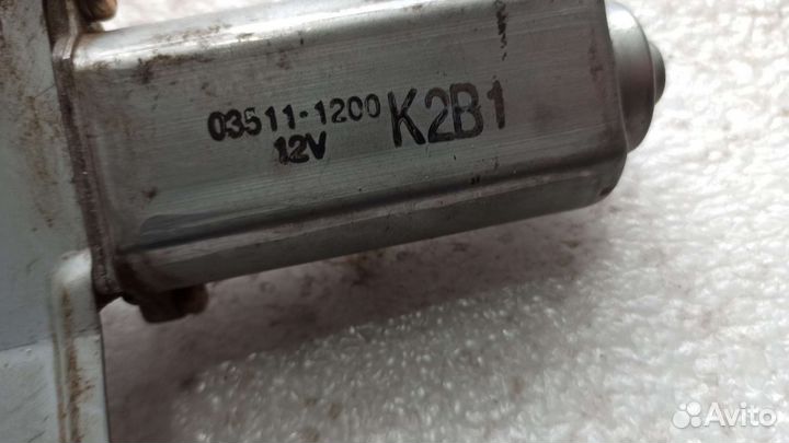 Моторчик стеклоочистителя Kia shuma