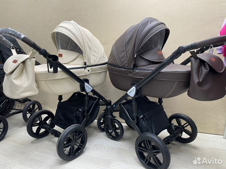 Коляска новая