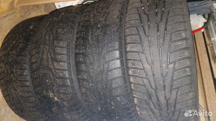 Nokian Tyres Hakkapeliitta R 205/60 R16