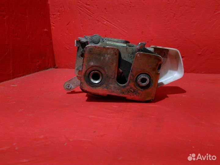 Замок двери передней правой Шкода Фелиция