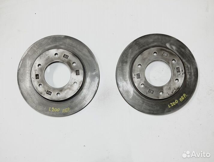 Диск тормозной передний Mitsubishi L200 KB