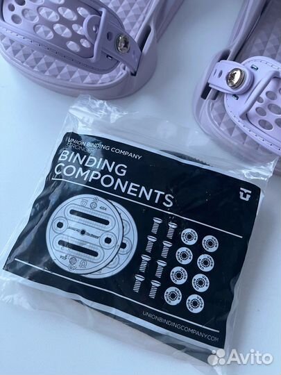 Женские крепления для сноуборда Union Binding Co