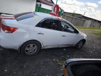 Kia Forte 1.6 AT, 2011, битый, 85 000 км, с пробегом, цена 800 000 руб.