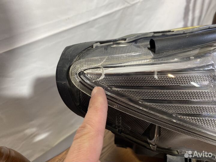 Фара правая Toyota Rav4 CA40 2012