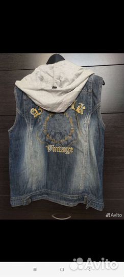 Жилет джинсовый мужской в отличном состоянии