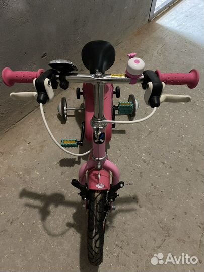 Четырехколесный велосипед