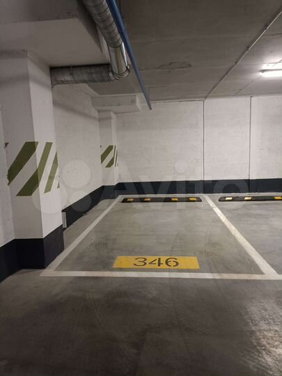 Машиноместо, 14 м²