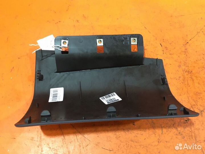 Крышка подушки безопасности Toyota Hilux surf RZN185W