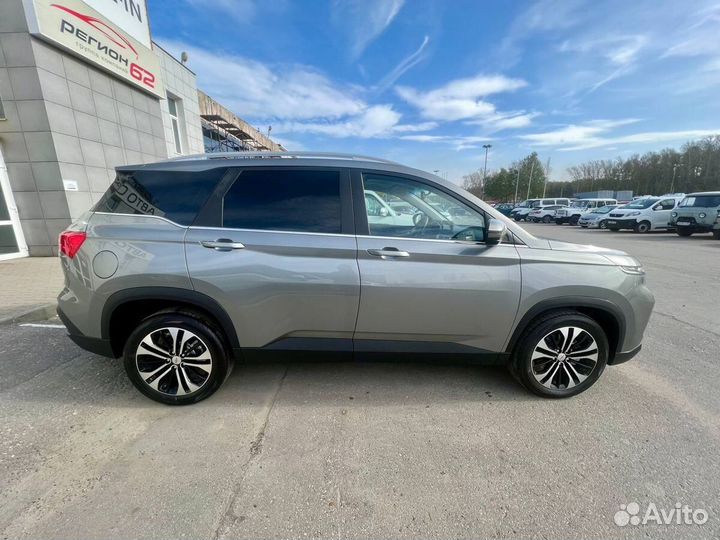 Chevrolet Captiva 1.5 CVT, 2023