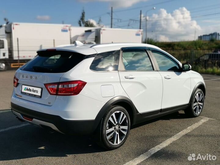 LADA Vesta Cross 1.8 МТ, 2019, 18 000 км