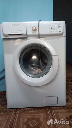 Стиральная машина автомат