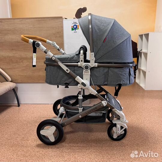 Коляска трансформер Luxmom 3в1 с автолюлькой