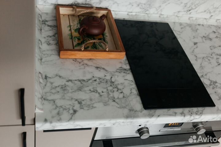 Угловая кухня «Дора» + духовка в подарок