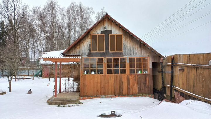 Дача 65 м² на участке 6 сот.