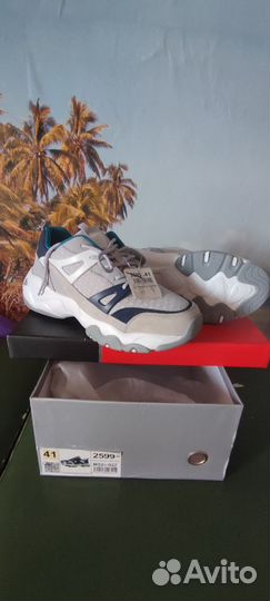 Кроссовки унисекс