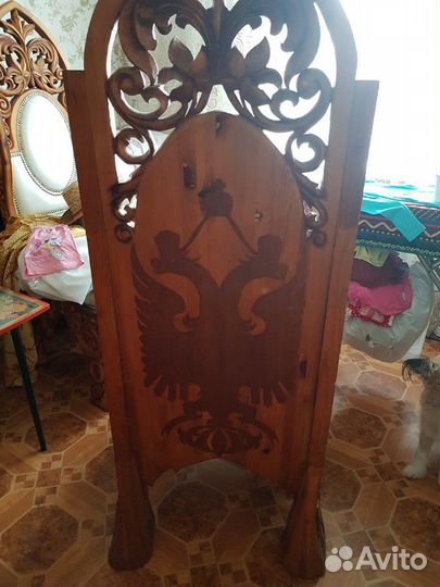 Кресло-трон