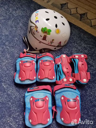 Детский шлем и защита для роликов